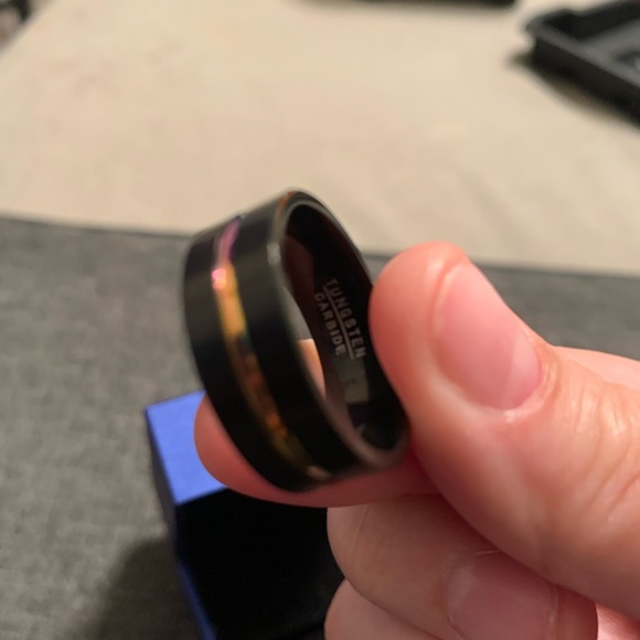 Mens wedding band rainbow - Picture 6 of 6